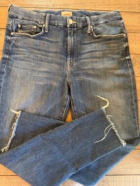MOTHER The Looker Ankle Fray Gutterounk Jeans Size 32